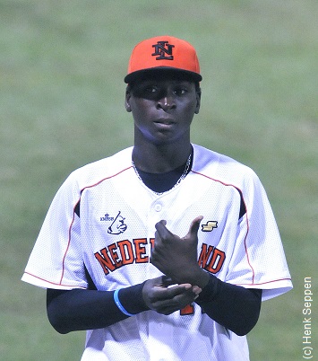 f-didi_gregorius09hs5.jpg