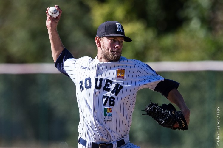 12138526_899858536773062_131619997081623831_o 2