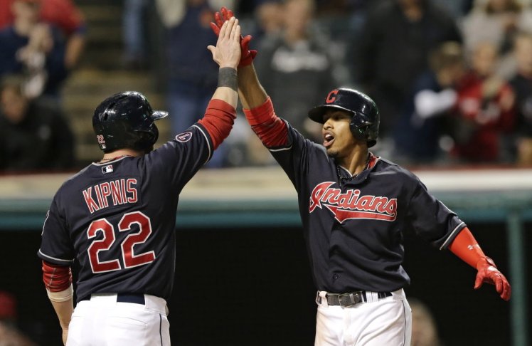 jason-kipnis-francisco-lindor-c5a5216fb5963af6