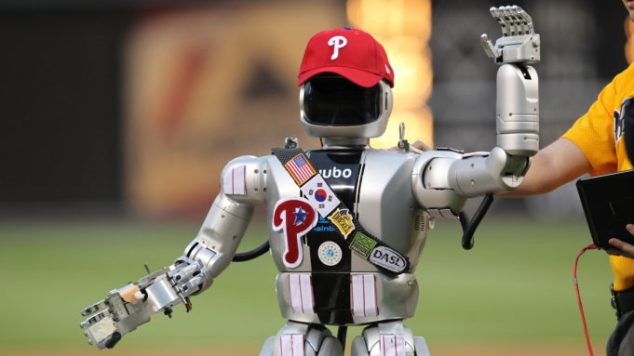 Baseball-Fans-and-Robot-Umpires-681x383