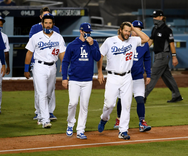 LDN-L-DODGERS-BREWERS-1002-KB52